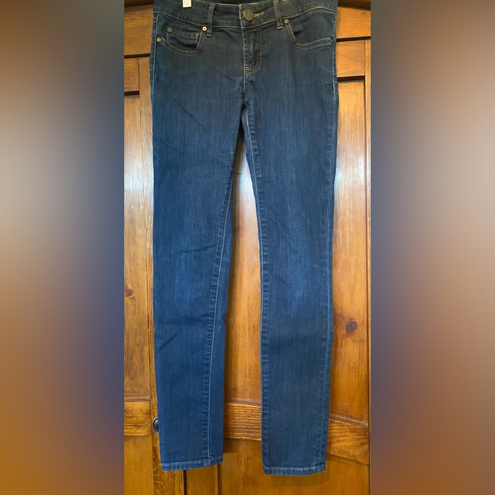 3 for $30.The Real McCoy Skinny
Jeans by Bootlegger 26/31!